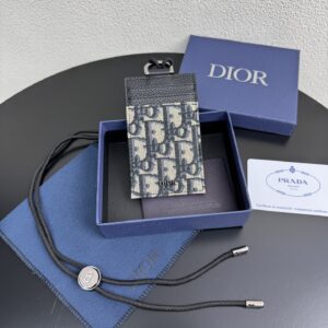 Dior Vertical card holder